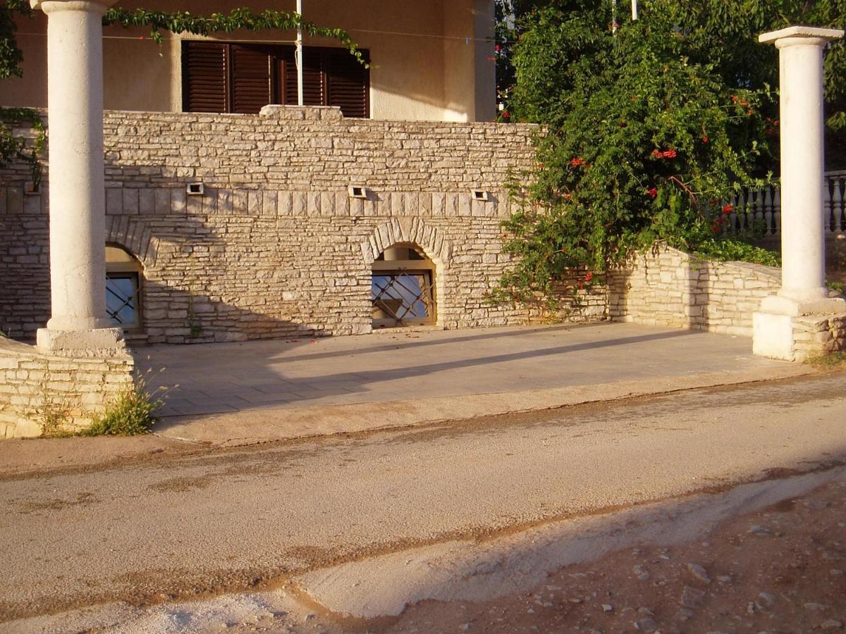 Apartamento Apartman Za 3 Osobe Medulin Exterior foto